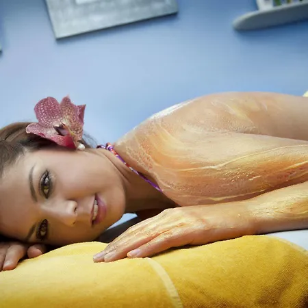 אתר נופש Balneario El Raposo 4*