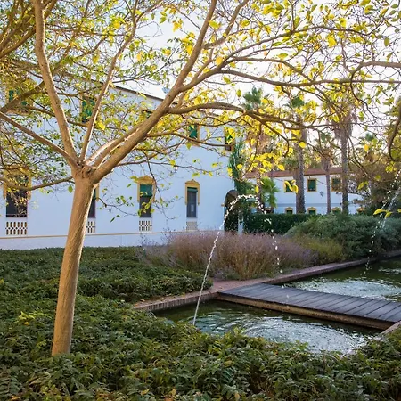 Semesteranläggning (resort) Balneario El Raposo 4*
